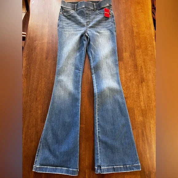 ❌DO NOT BUY ❌Spanx Pull on Flare Jeans Women's vintage Indigo Flared Size M NWT - Picture 7 of 13